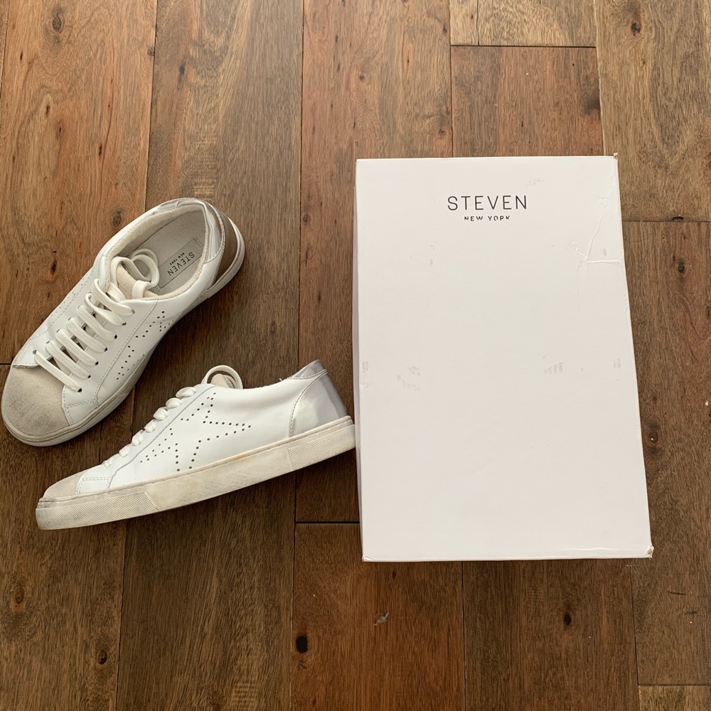 Steven by Steve Madden Rezza Sneaker